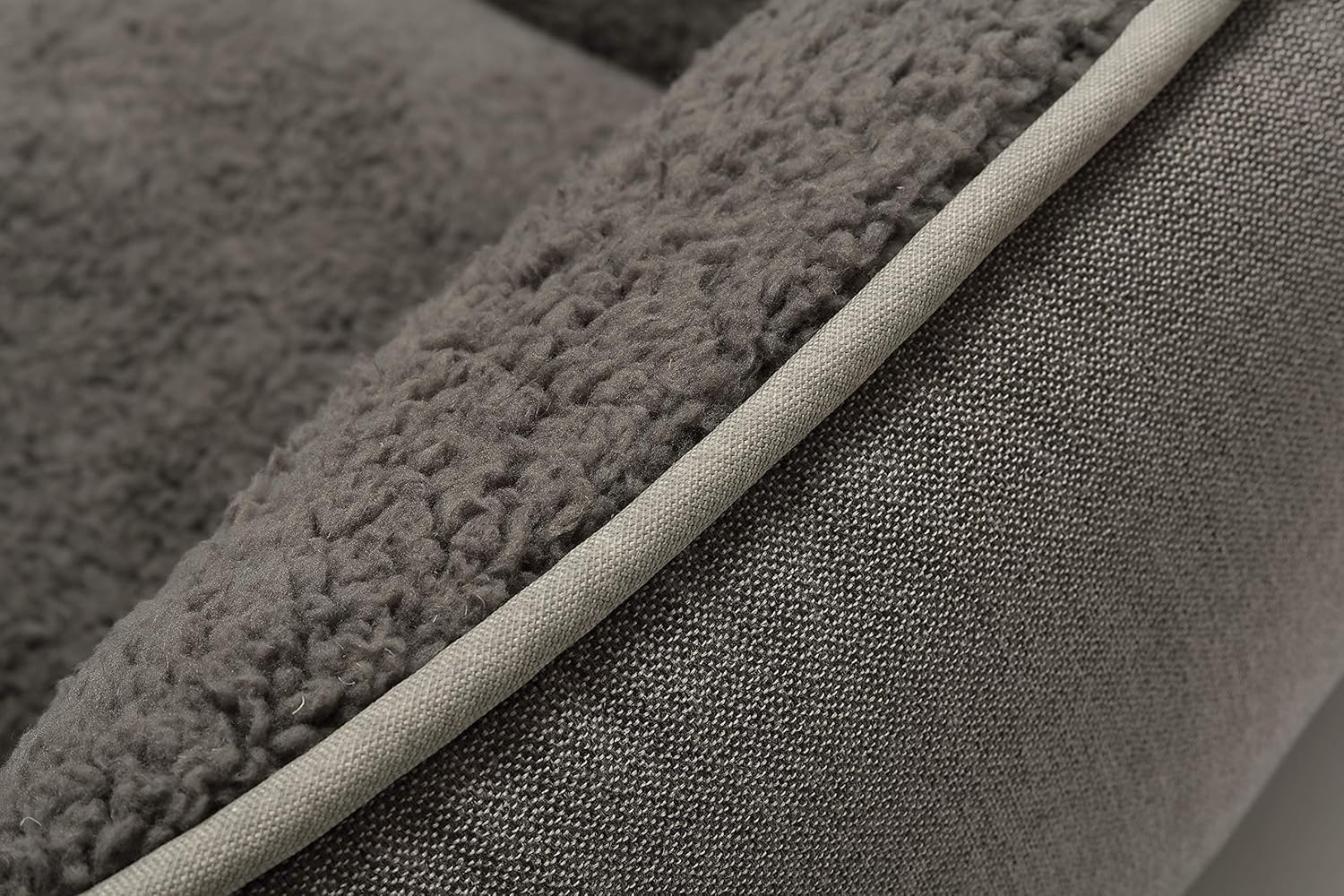 Rectangle Dog Bed Dog Beds for Small Dog Medium Dog Large Dog Washable Sleep Warm Dog Bed with Anti-Slip Bottom (Medium, Grey)